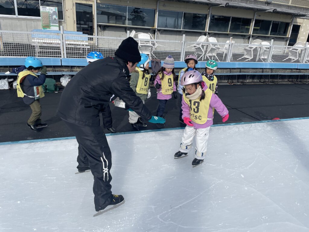 F0365274-4252-421B-8A0A-8DEFD4103E1E