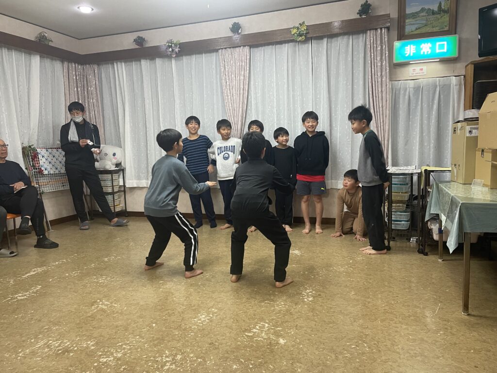 1258FB28-AD51-499B-8545-F2024EC24E88