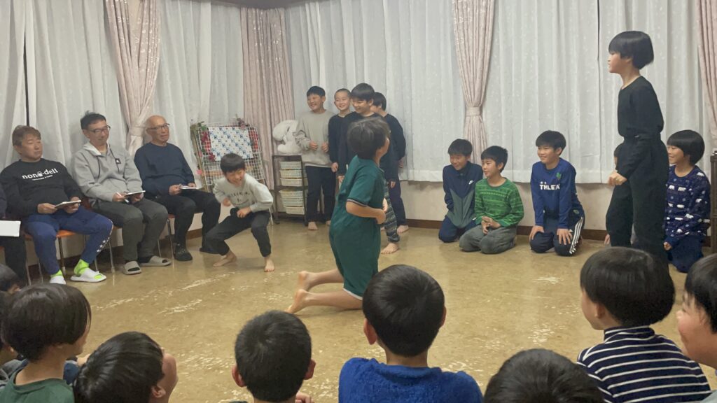 A32BCDBB-EBC4-4E2A-9A47-403D0B7D1696